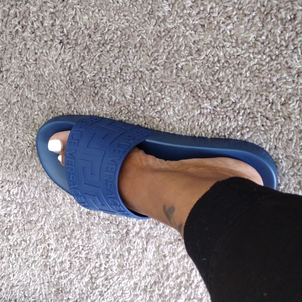 Versace Slides - Picture 5 of 12